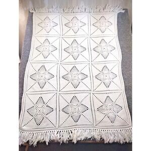 HAND CROCHET AFGHAN BLANKET THROW DAISY GRANNY SQUARES 49" X 73" BOHO COZY CREAM